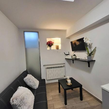 Underground Rooms Warszawa Zewnętrze zdjęcie